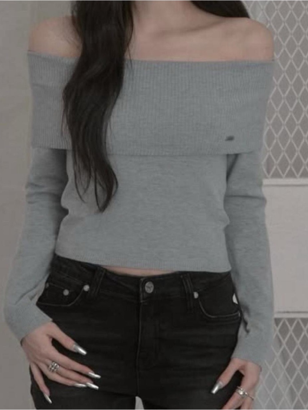 Off-Shoulder Ribbed Knit Sweater - Gray